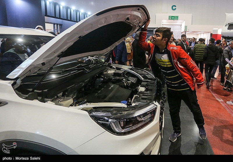 افزایش ۳۶.۸ درصدی قیمت خودرو و رشد تورم حمل‌ونقل در ایران – مهرماه ۱۴۰۴