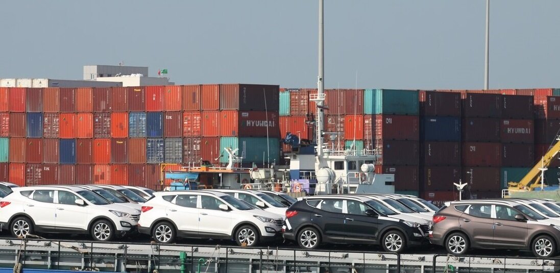 ۴۶ هزار خودروی مناطق آزاد در مسیر دریافت پلاک ملی | عوارض و سود بازرگانی چقدر است؟