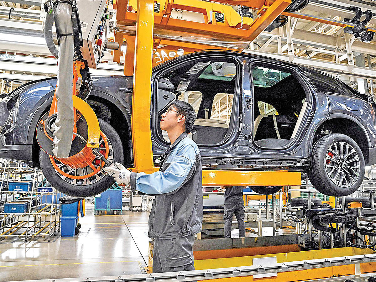 عدم تمایل خودروسازان چینی به سرمایه‌گذاری در ایران