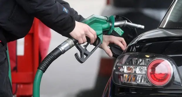 آغاز توزیع بنزین سوپر وارداتی از ۲ آذر